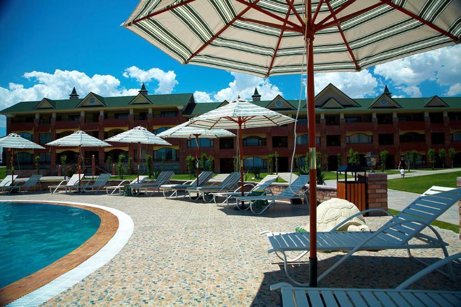 Morelux Boutique Hotel Kapchagay Exterior photo