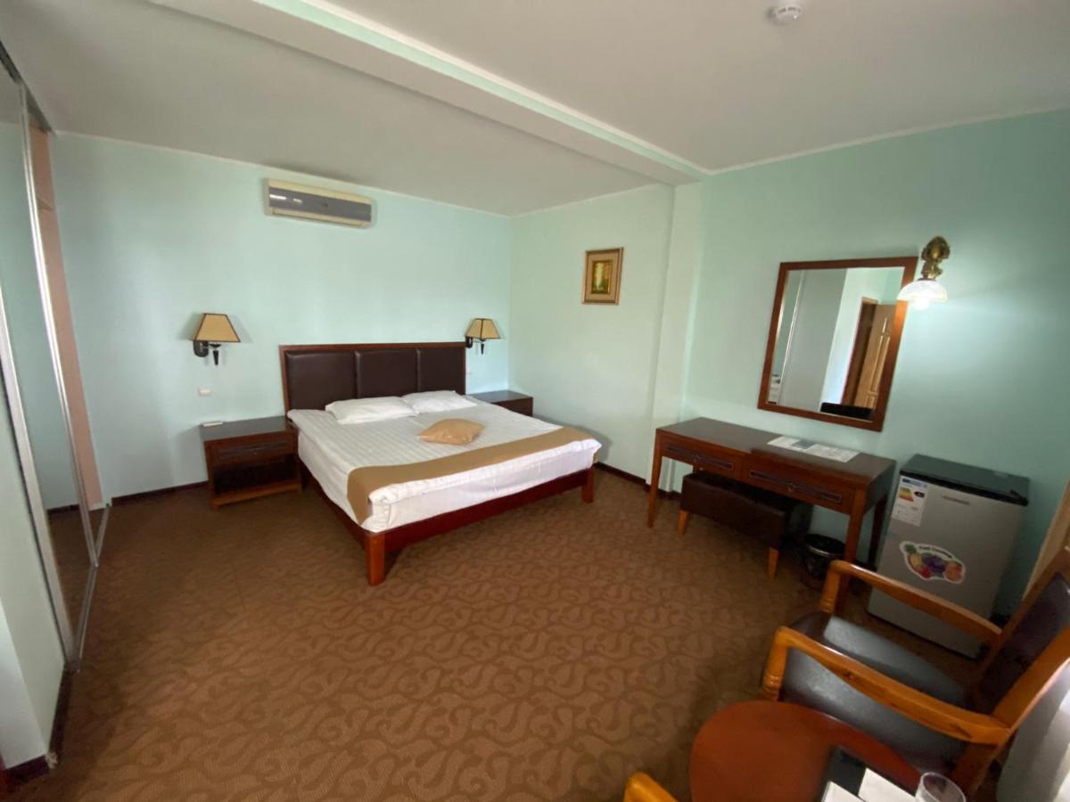 Morelux Boutique Hotel Kapchagay Exterior photo