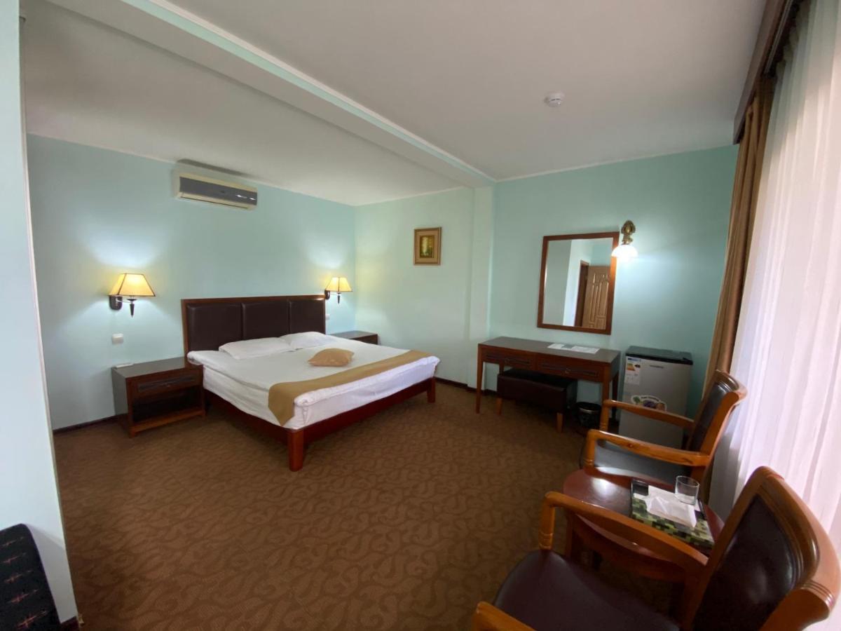 Morelux Boutique Hotel Kapchagay Exterior photo